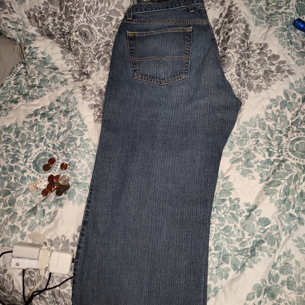 Jeans - Picture 3 of 3